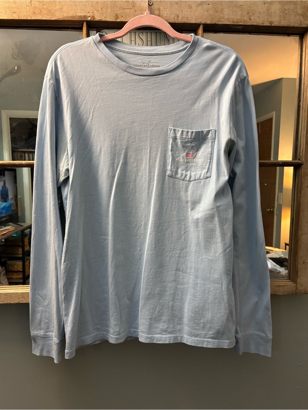 Vineyard Vines Men’s Light Blue Long-Sleeve Pocket Tee - Small